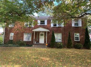 5223 Old Oxford Ln, Youngstown, OH