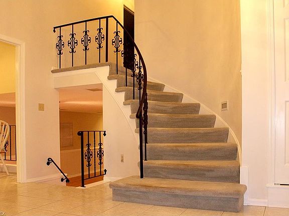 3rd image of 28051 Settlers Reserve Way