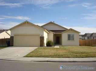 2053 Rawles Dr, Fernley, NV 89408