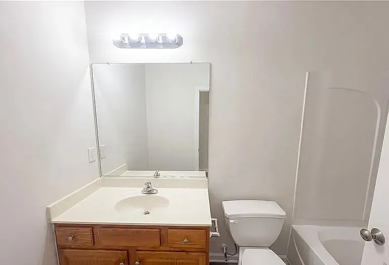 2851 Mossy Meadow Dr — Photo 1