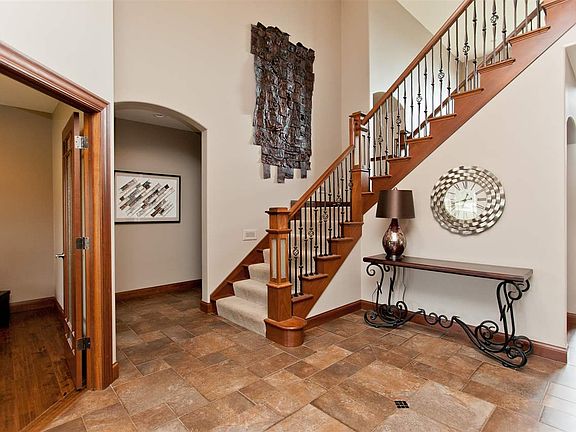 4th image of 2788 Jefferson Ct NE