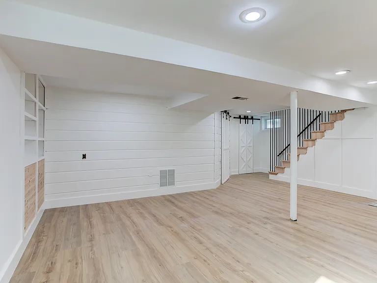 6019 Amherst Ave — Photo 38