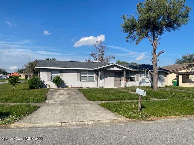 2nd image of 2456 Mercury Dr