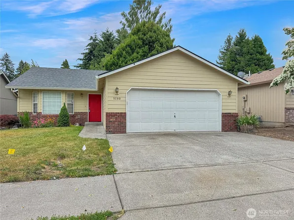 5209 NE 25th Place, Vancouver, WA 98663