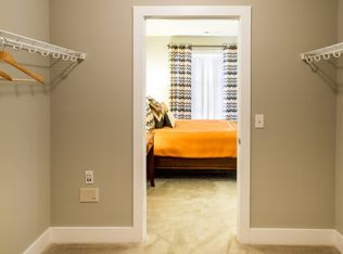 2006 Eisenhower Ave, Alexandria, VA 22314