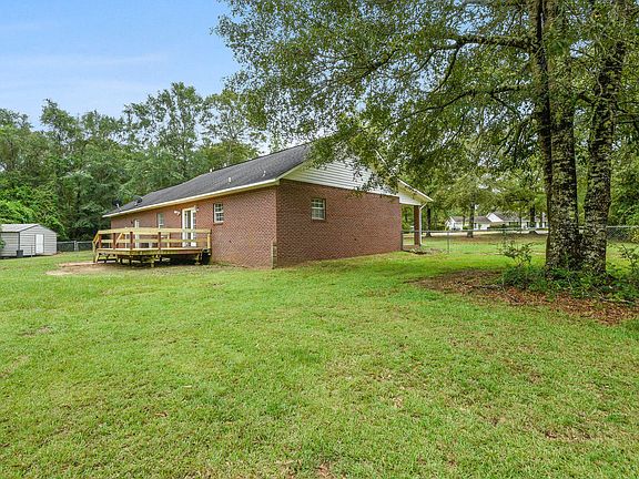 3rd image of 87 Kelly Rose Ln