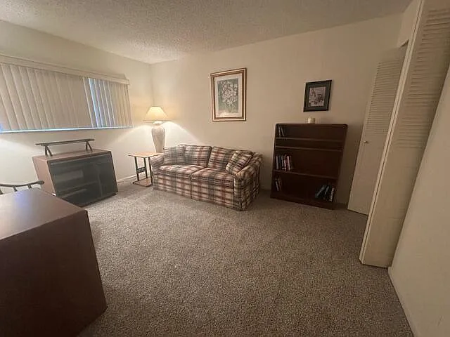 2 bed, 2.0 bath, 1096 sqft, $2,000 — Photo 4