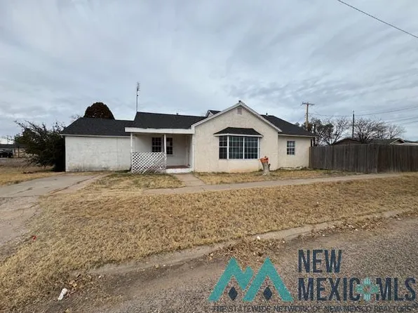 724 W 14th St, Portales, NM 88130