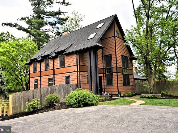 4th image of 886 S Gulph Rd