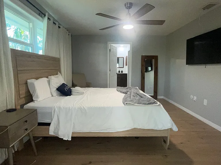 Main Bedroom