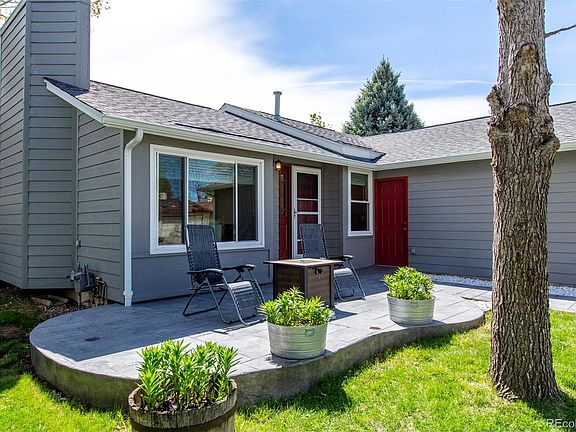 5th image of 126 Lois Cir
