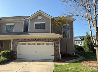 1134 Stuarts Landing Dr, Cramerton, NC 28032