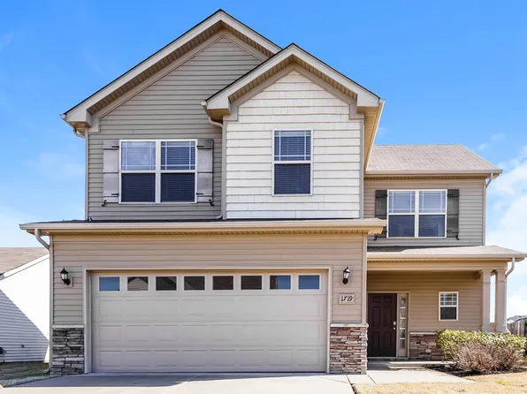 1719 Damascus Rd, Murfreesboro, TN 37128