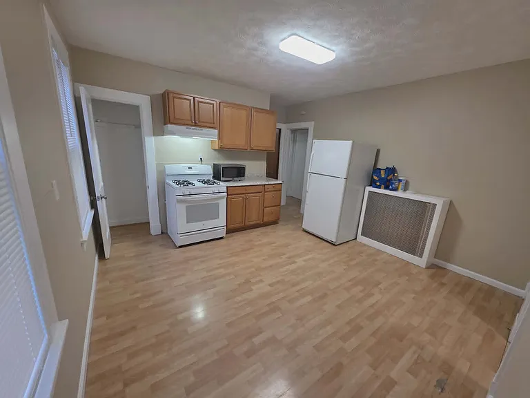 48 Kenneth St #1 — Photo 7
