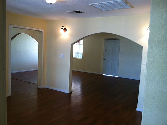 5th image of 1263 Vine St