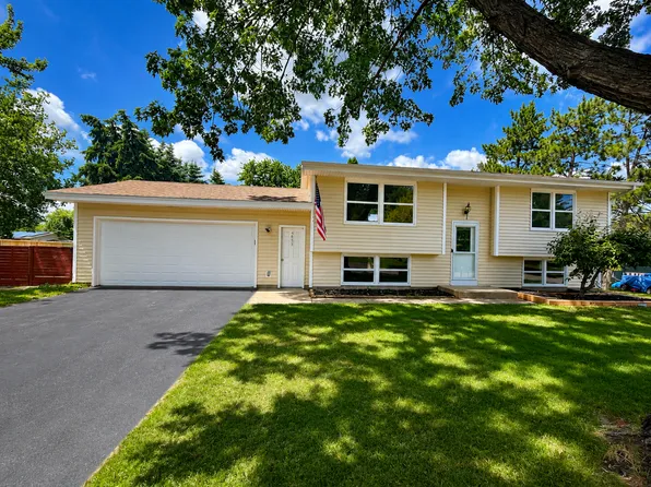 4653 152nd Ct, Apple Valley, MN 55124