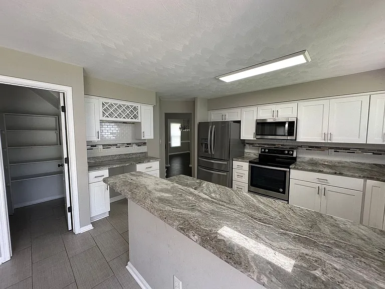 4312 Galston Ct — Photo 16
