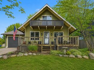 505 Clayton Ave NW, Grand Rapids, MI 49534