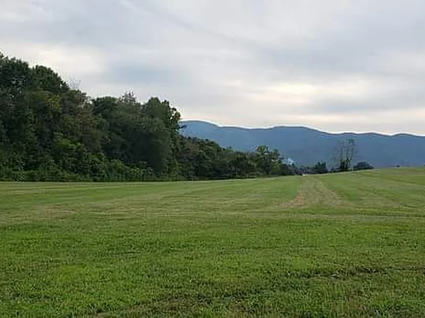 Grandview Ln, Jacksboro, TN 37757