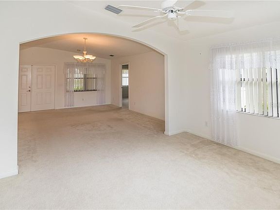 5th image of 607 Verrocchio Dr #607