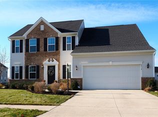 2514 Roxboro St, Avon, OH 44011