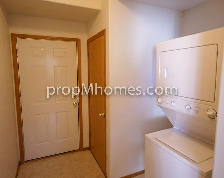 15045 SE Elm Park Dr — Photo 18