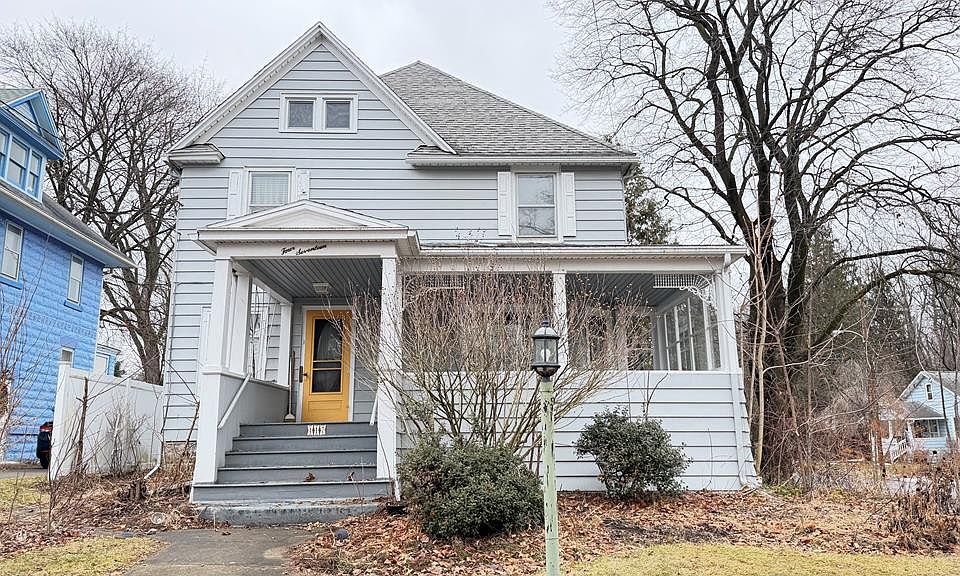 1st image of 417 Chemung St