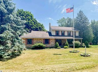 4591 S Crawford Rd, Mount Pleasant, MI 48858