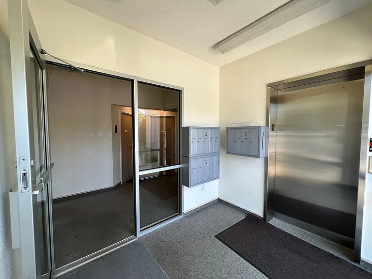 124 Beech St #207 — Photo 13