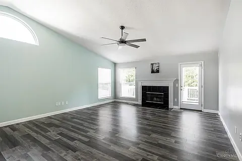 9778 Flagstone Way — Photo 4