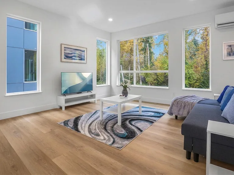 10626 E Riverside Dr — Photo 15