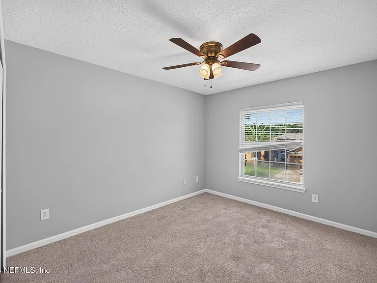 470 Sparrow Branch Cir — Photo 45