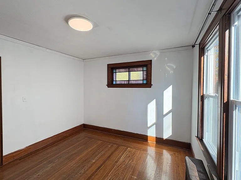 273 Peck Ave — Photo 12