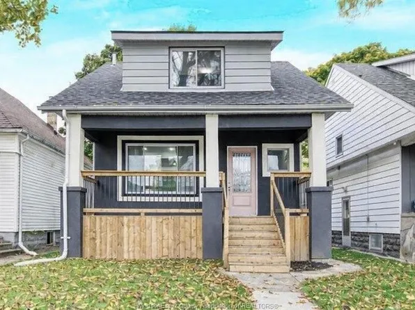 1141 Hall Ave, Windsor, ON N9A 2M8