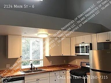 3rd image of 2124 Main St Unit 6