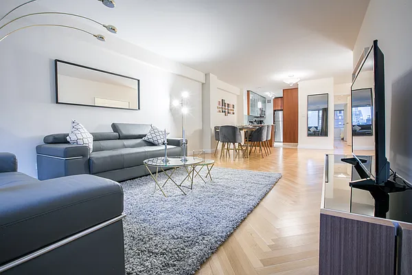 Rented by Stay Equity LLC | media 18