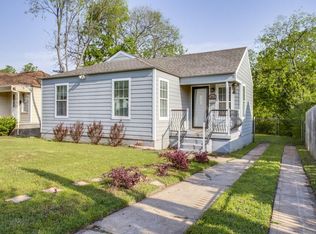 3843 Mount Everest St, Dallas, TX 75211