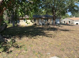 712 W Spruce St, Junction City, KS 66441