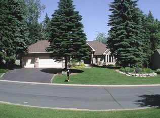1672 Tamberwood Trl, Woodbury, MN 55125