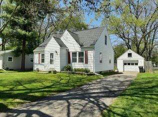402 Idaho Ave, Portage, MI 49024