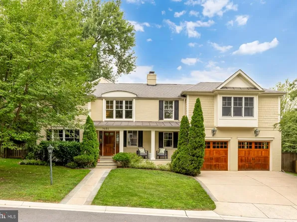 5601 Vernon Pl, Bethesda, MD 20817