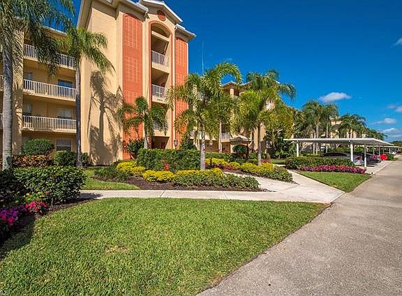 3rd image of 9400 Highland Woods Blvd Unit 5206