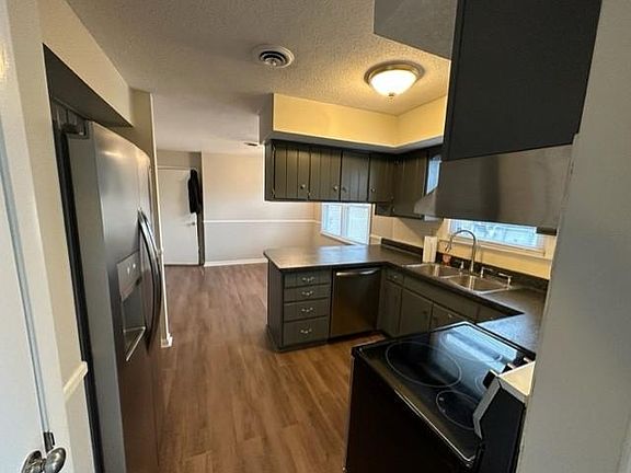 3rd image of 5309 N Cork Dr