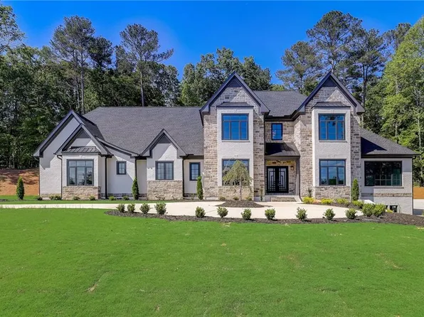 268 Traditions Dr, Alpharetta, GA 30004