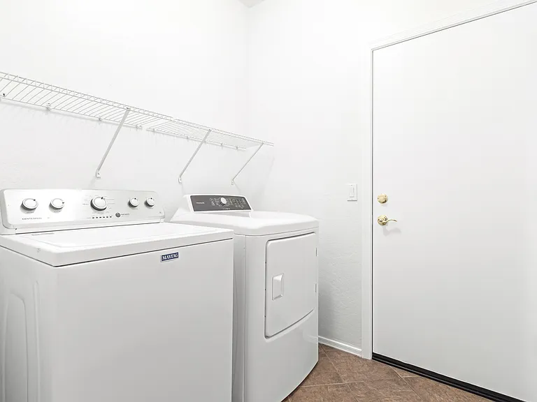 4384 E Cherry Hills Dr — Photo 34