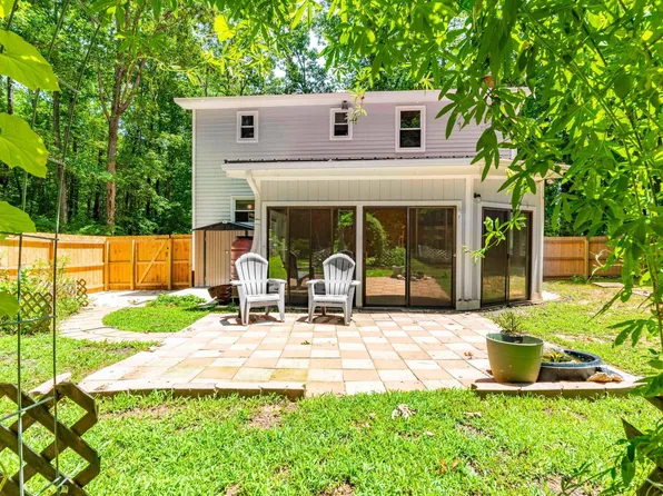 133 Stagecrest Dr, Raleigh, NC 27603