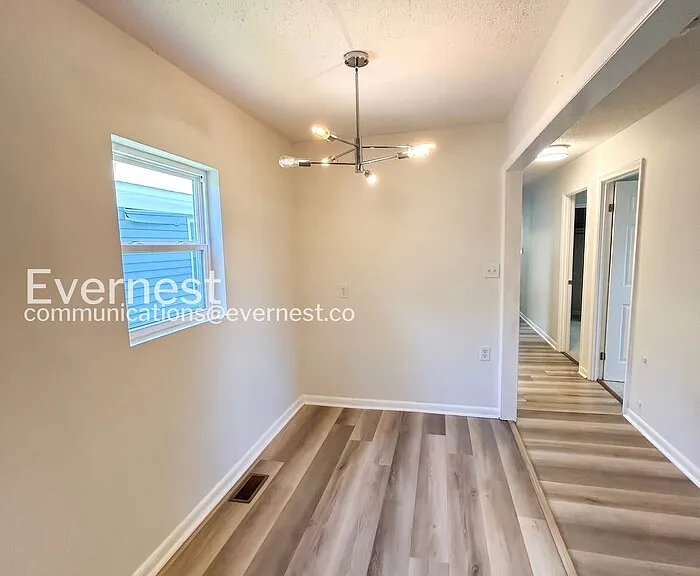 633 Hemlock Ave — Photo 8