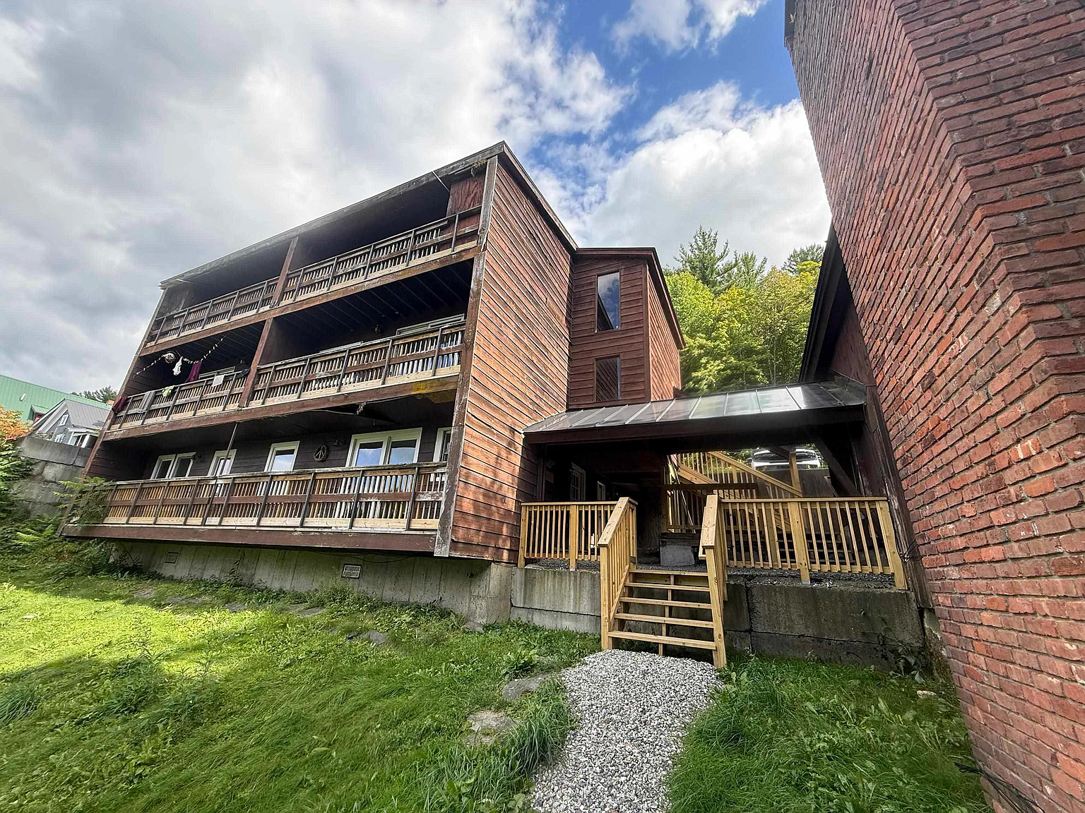 2 bed, 1.0 bath, 525 sqft, $2,000 — Photo 3
