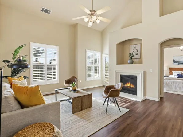 5512 Tares Cir, Elk Grove, CA 95757