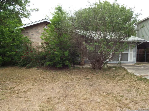 7107 Glen Point Dr, San Antonio, TX 78239